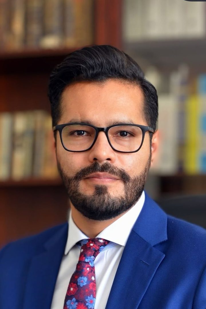 Abg. Luis Alfredo Cosíos